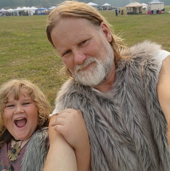 Meet your Posher, Oisin - Picture 1 of 1